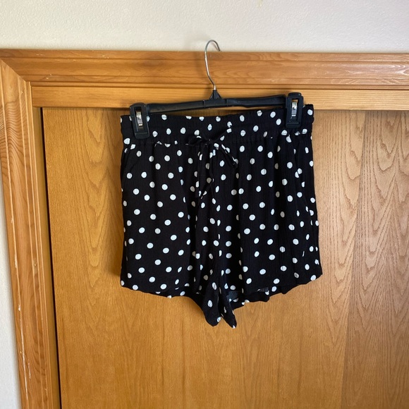 Garage two piece black and white polka dot matching set size M - Picture 8 of 11